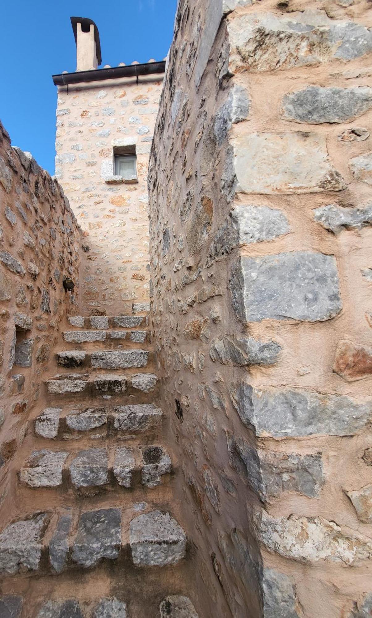 Balcony&Tower Apartment Areopoli Exterior photo